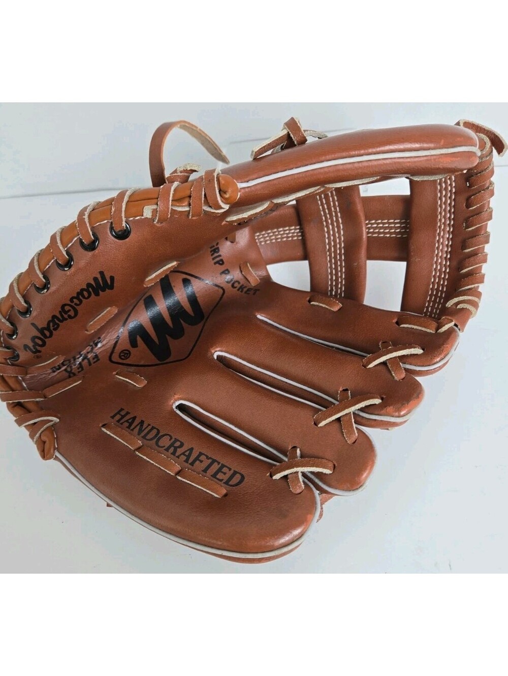 Macgregor Leather RHT 10” Kid’s Baseball Mitt Rawhide Laced Flex Action FF2095